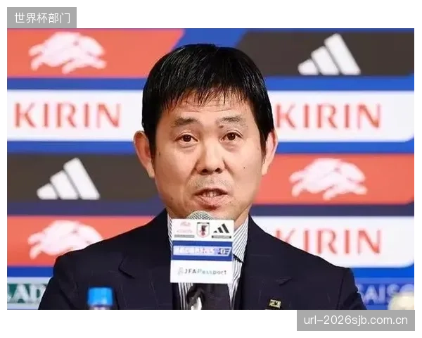 三笘薰的健康状况是日本队进攻端的X因素,森保一需要为其设计专门的定位球战术以发挥其突破威胁。 三笘薰的健康状况是日本队进攻端的X因素,森保一需要为其设计专门的定位球战术以发挥其突破威胁。
